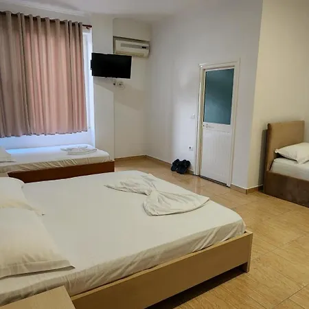 Otel Kleo Airport *